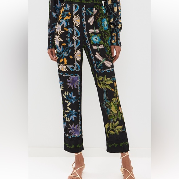 FARM Rio Multicolor Botanical Print Pants - Picture 4 of 13